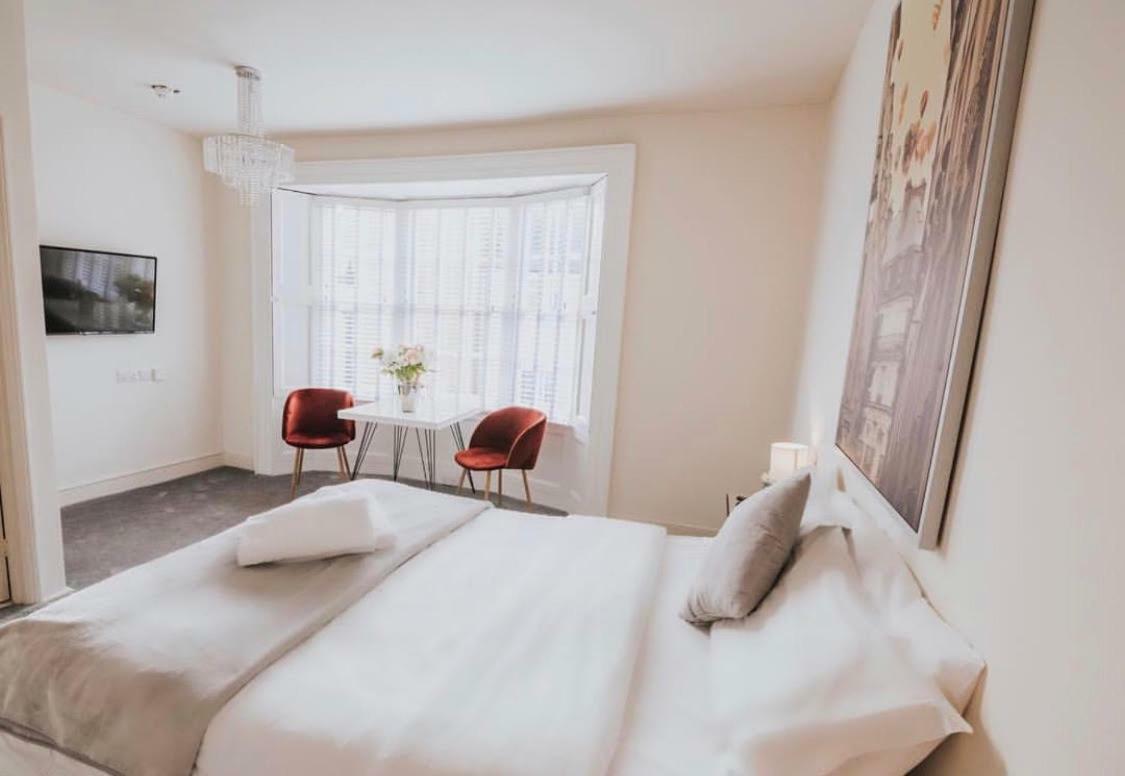 Saffron Suite And Kitchen Saffron Walden Extérieur photo