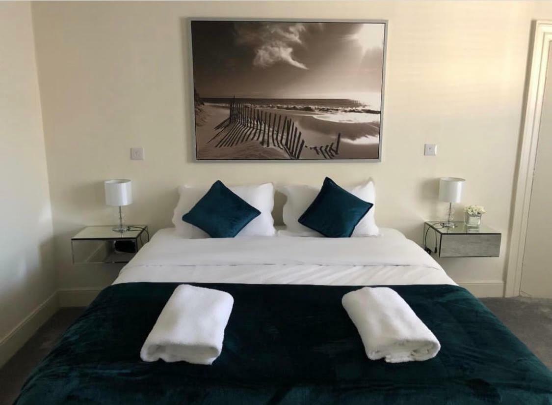 Saffron Suite And Kitchen Saffron Walden Extérieur photo